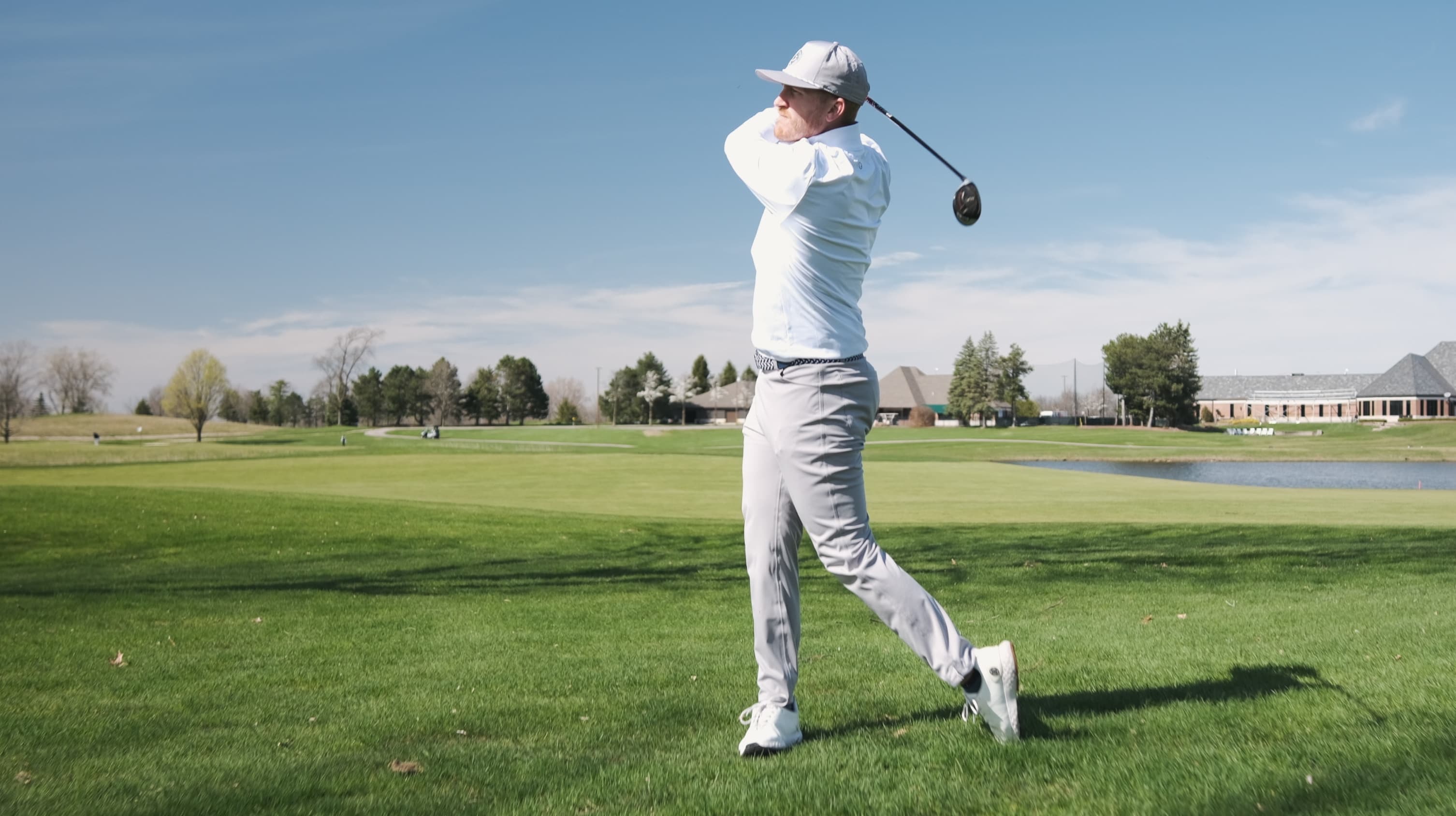 The Ultimate Guide to Golf Outerwear: What to Wear in the Elements